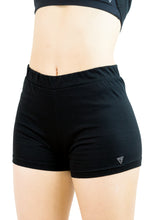Pantaloncino contemporaneo